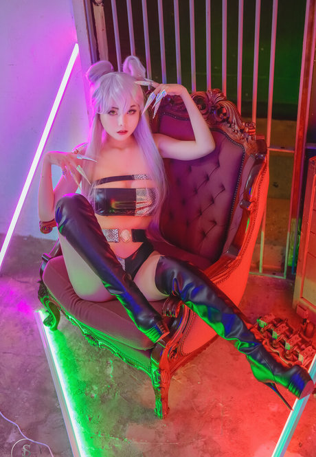 Starlight h20 model erotic images