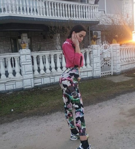 Ivana S_ perfect star img