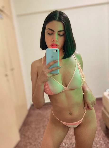 viviarrygada nude actress galleries