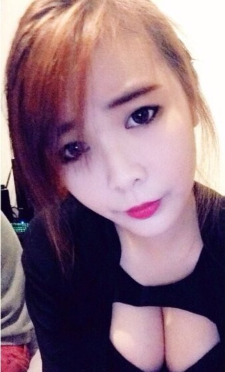 crystalcyj_ perfect actress gallery