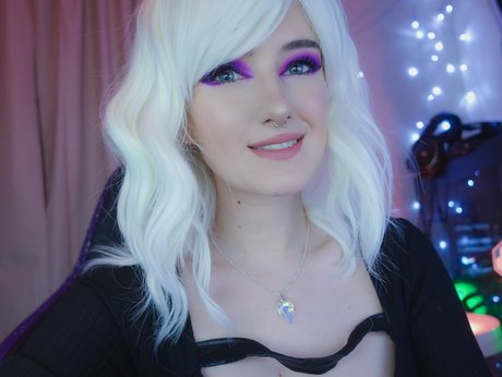 Ashi nude pornstar img