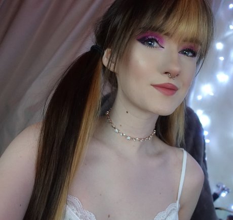 Ashi pornstar pretty gallery