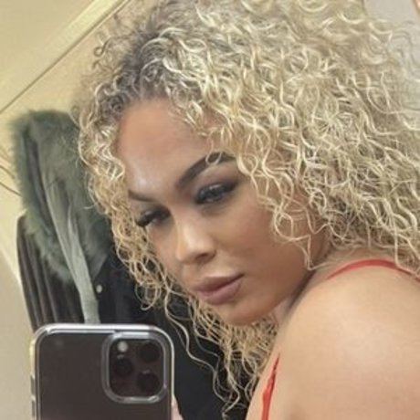 BluXX star best photo