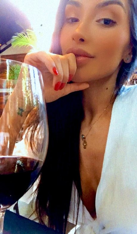 Alicia Drumolin pornstar beautiful photos