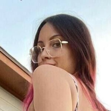 DengyGames pornstar pretty photos