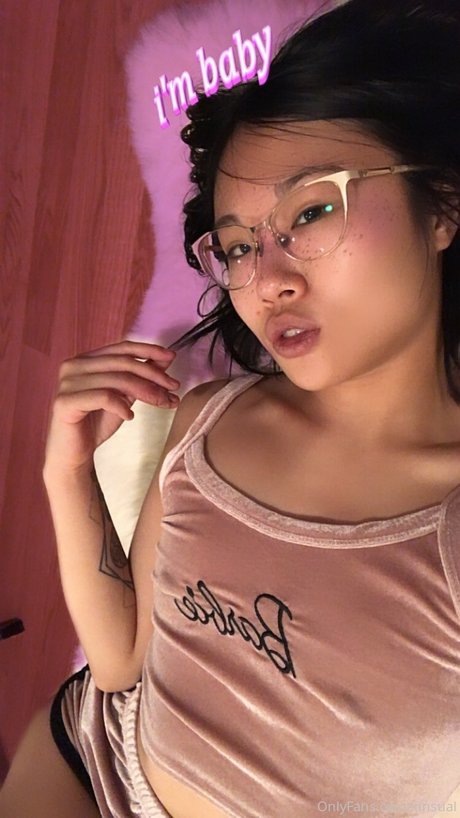 Xinsual beautiful actress galleries