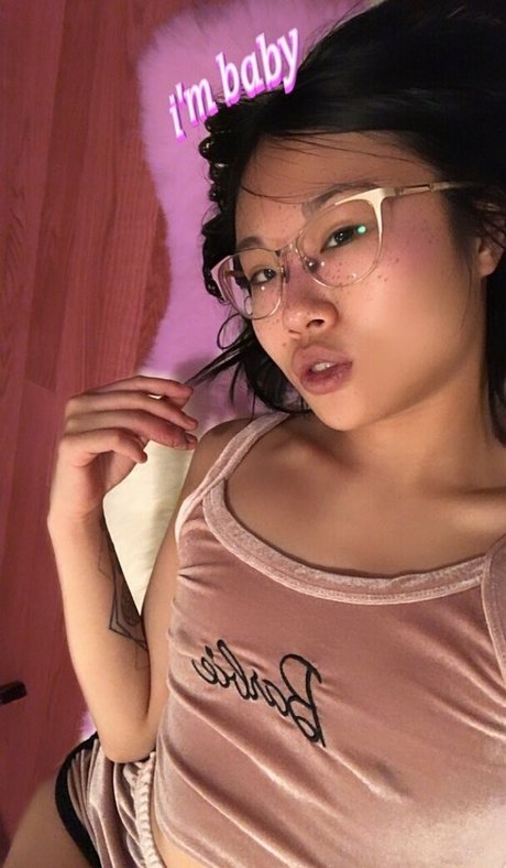 Xinsual art star pictures