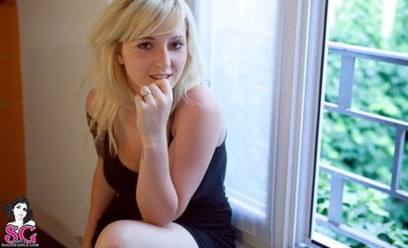 alysondacher star hot pictures