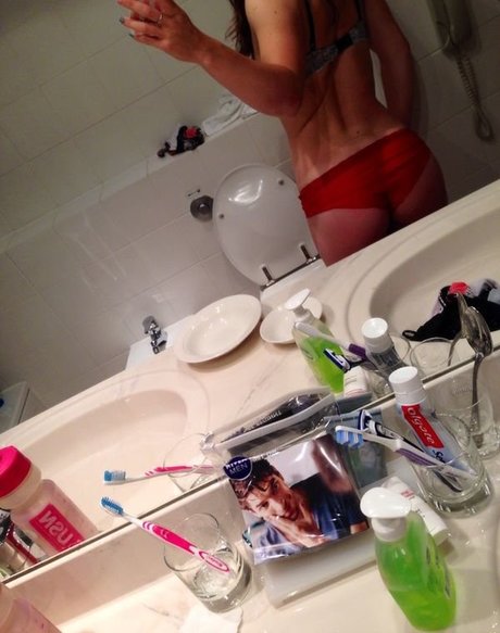 Katy Marchant exclusive model pics