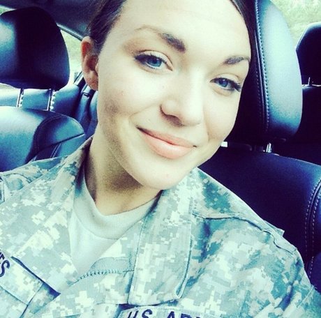 JonniJ model porn img