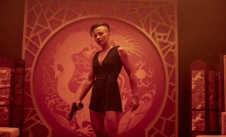 Alin Sumarwata model sexy pictures