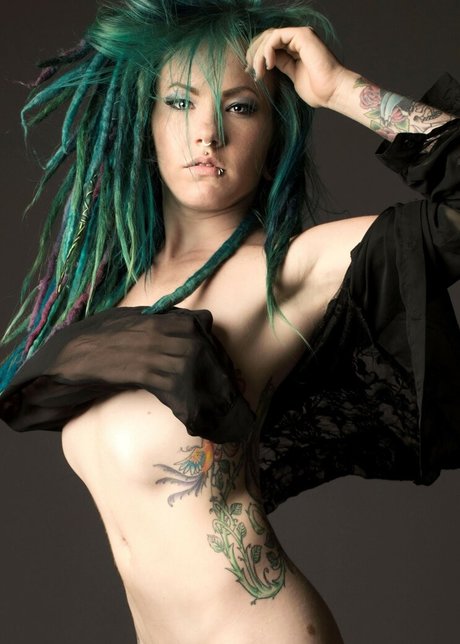 babyblubunny model hd images