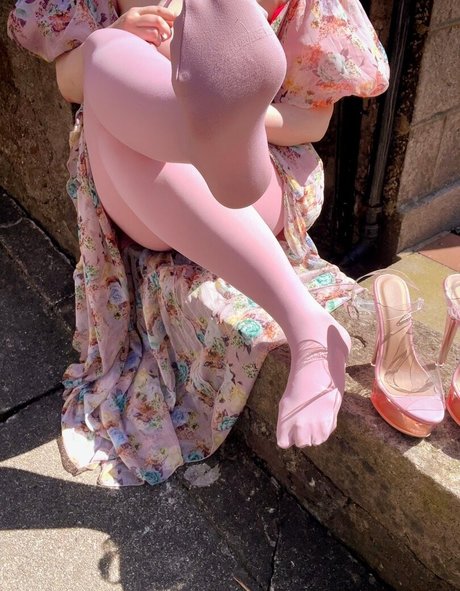 loveitwithlynsey star nude gallery