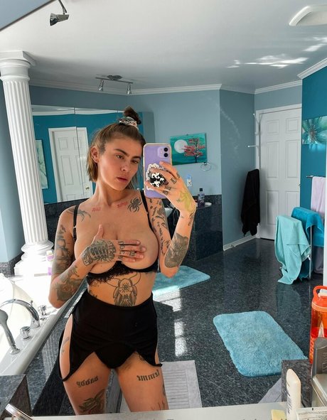 Charlieshe star high quality img