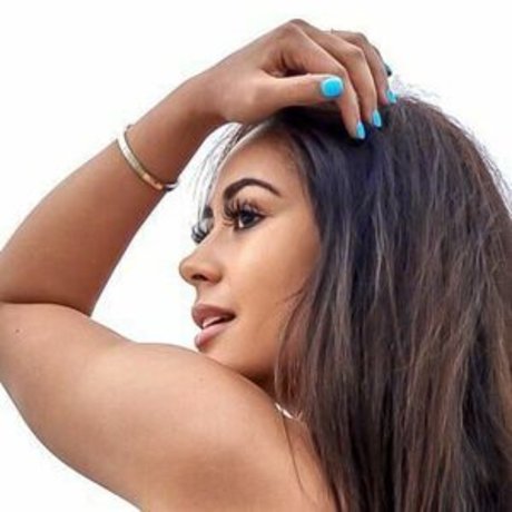 Maya Everon exclusive pornstar pic