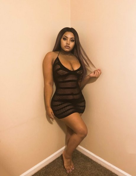 Leah Layne star top image