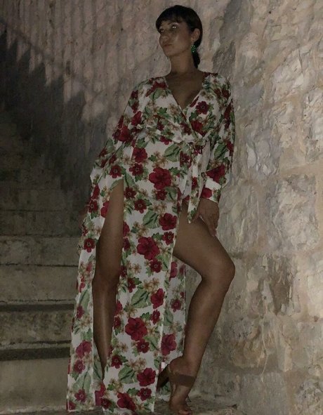 Dominant Mommy pornstar perfect photos