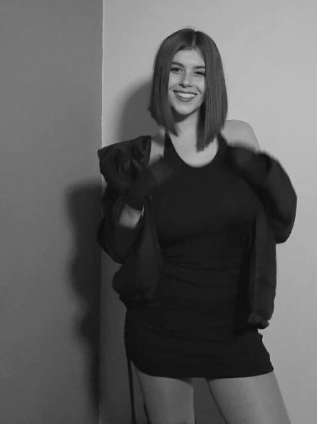 Ailin Marquez perfect model pictures