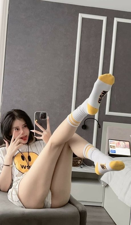 Truong Kha Tran art star archive