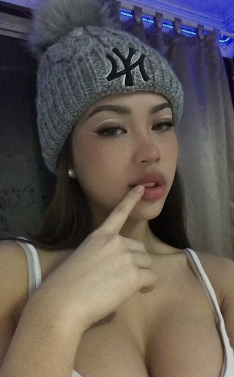 Cris Millen xxx pornstar archive