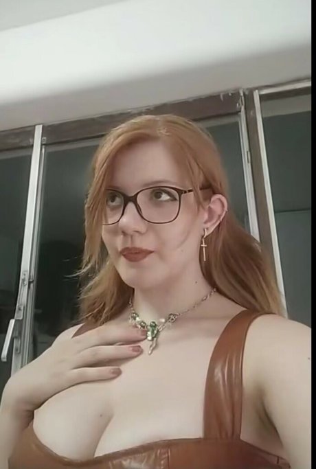 Heavenshii sex model picture