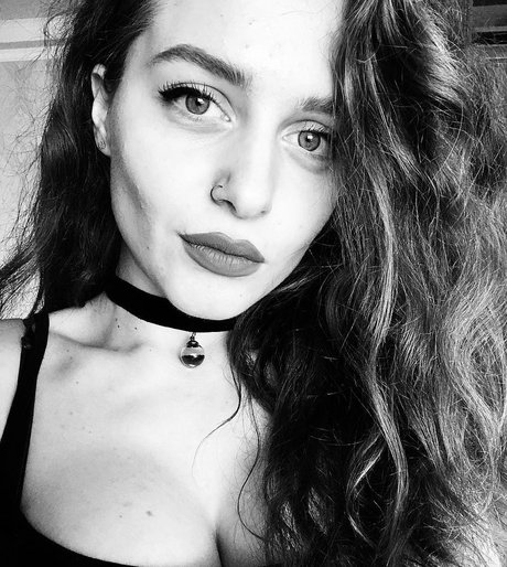 Ave Maria Profile pic