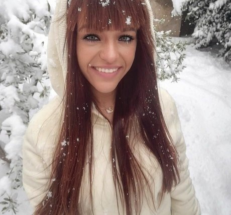 Angela Doxa model nice pictures