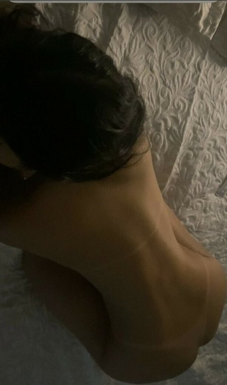 Emillysilvaa r adult actress image