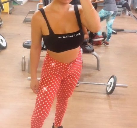 Cikarelly free actress images