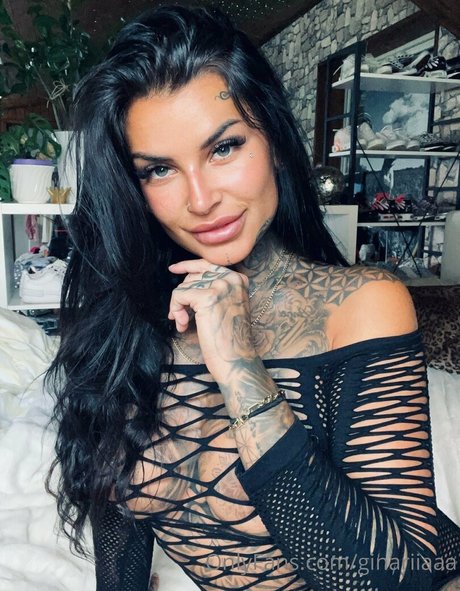 Ginariiaaa erotic pornstar gallery