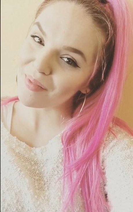 Ginariiaaa erotic pornstar pictures