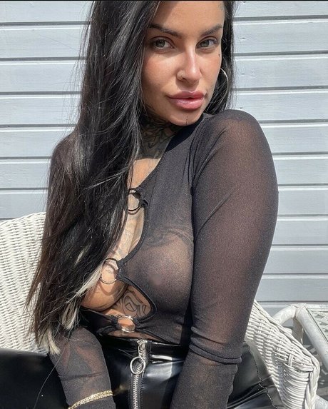 Ginariiaaa nice actress photos