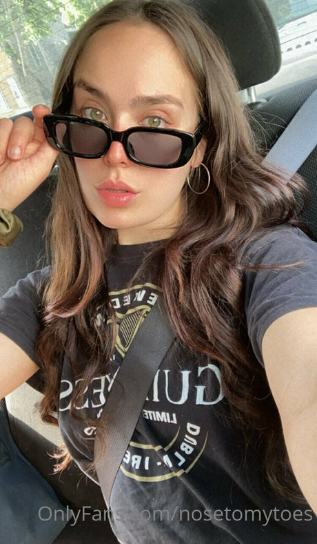 nosetomytoes perfect star pic