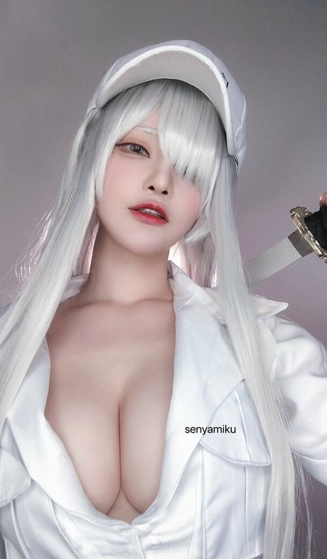 SenyaMiku exclusive star galleries