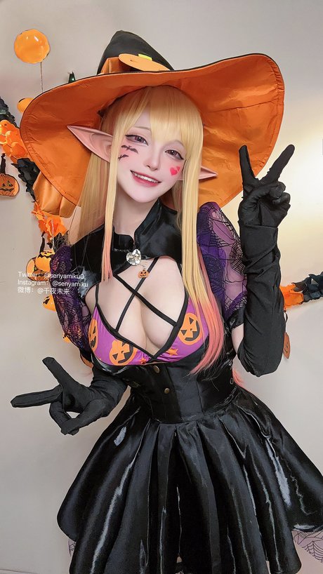 SenyaMiku star naked images