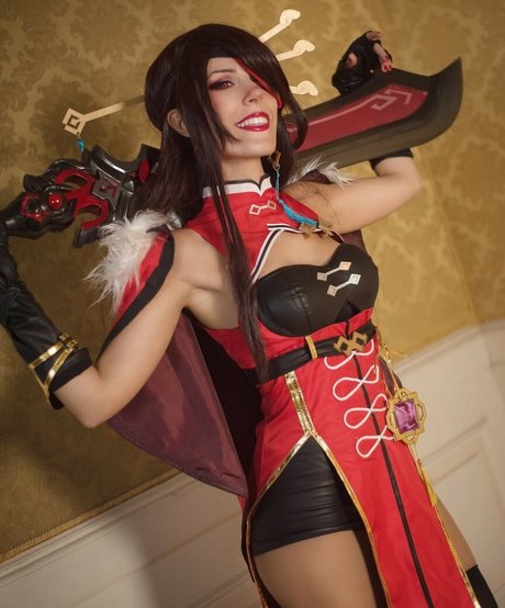 MiikhyDeafening nice actress img