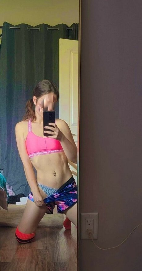 FreeUseGween model pretty pic