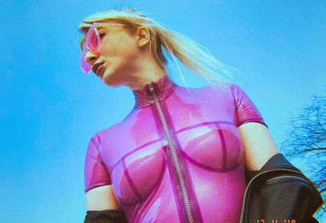 Bronnica top actress photos