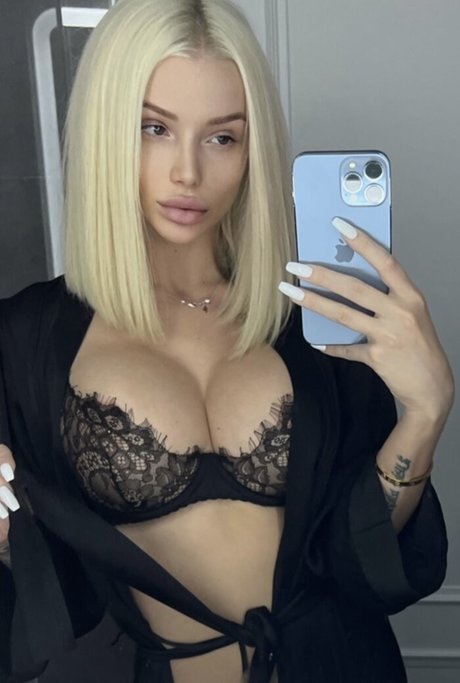 Liza Vdovina star pretty pictures