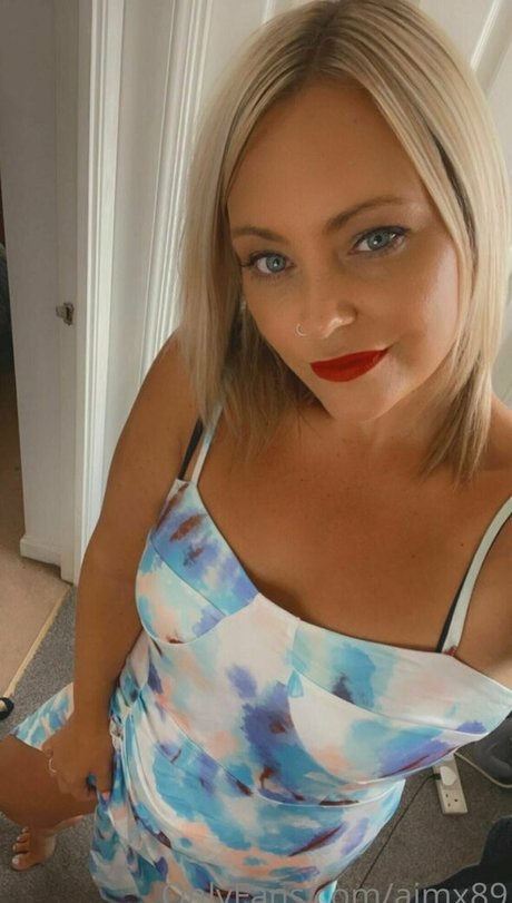 Aimx89 exclusive model photo