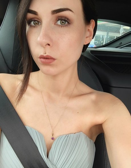 romisu erotic star archive