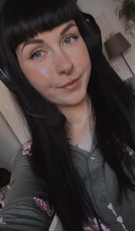 romisu pornstar erotic galleries