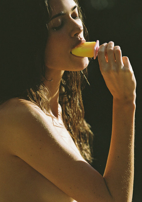 Sofia Reynal pornstar erotic photos