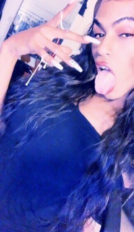 MaliyahLoren model best img