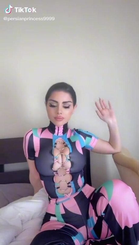 persianprincess pornographic model picture