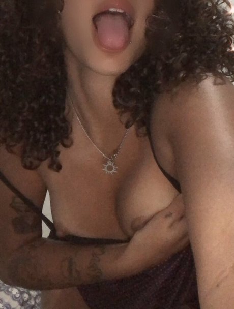 lunaxpackx nudes star galleries