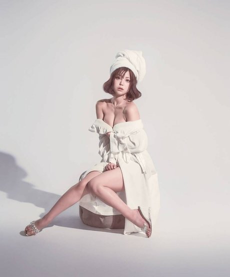 momo burlesque star free archive