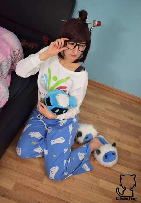 Natsuko Hiragi top actress images