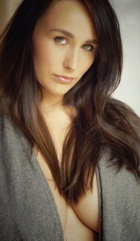 mynudes model sexy photos