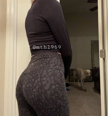 mth69 adult actress galleries